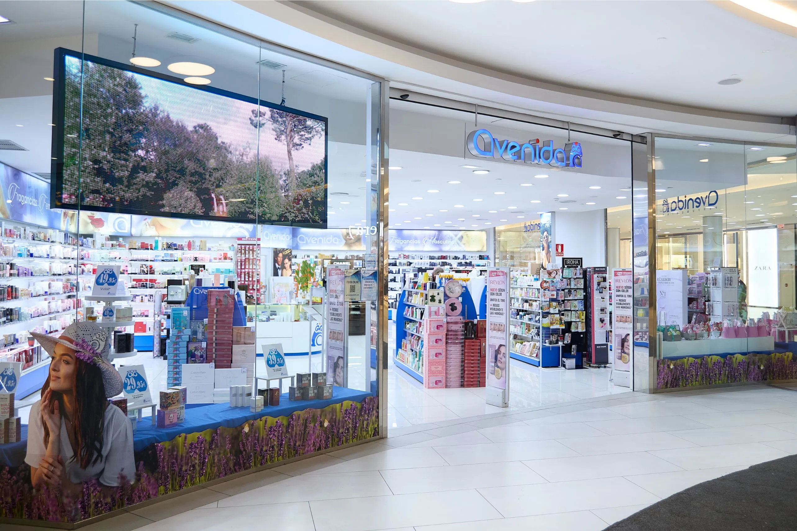 Perfumerías Avenida - PANTALLAS%203